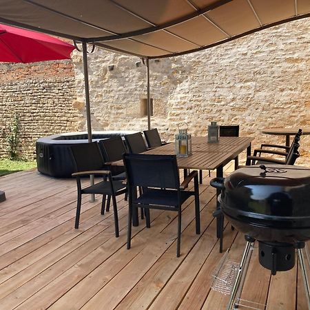 Le Presbytere - Touillon, Jacuzzi, 4 Chambres Pour 10 Exterior photo