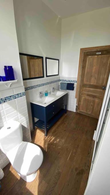 Le Presbytere - Touillon, Jacuzzi, 4 Chambres Pour 10 Exterior photo