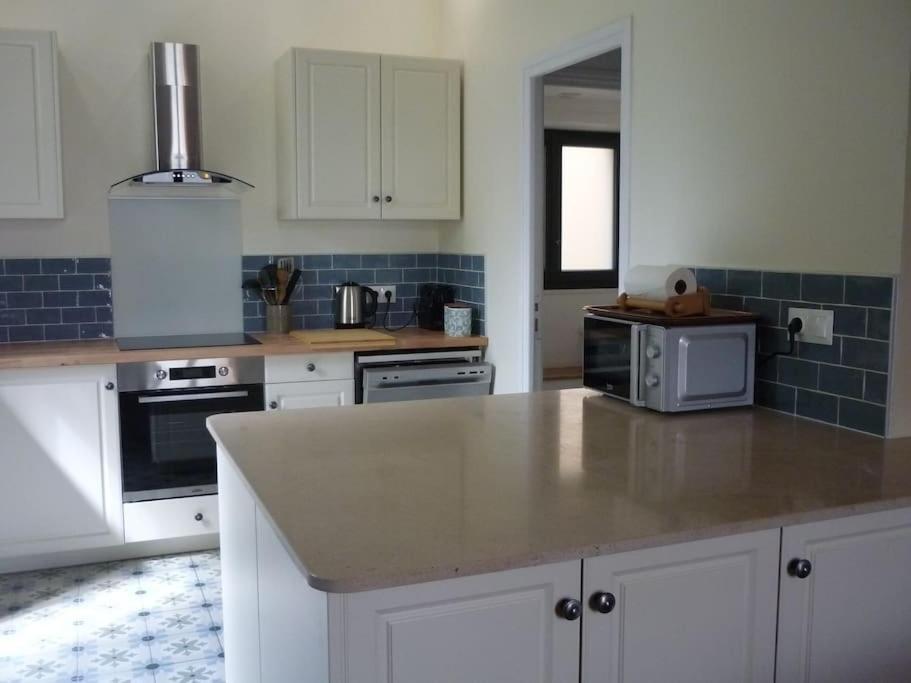 Le Presbytere - Touillon, Jacuzzi, 4 Chambres Pour 10 Exterior photo